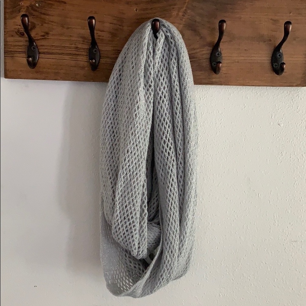 Infinity Scarves - Picture 2 of 7